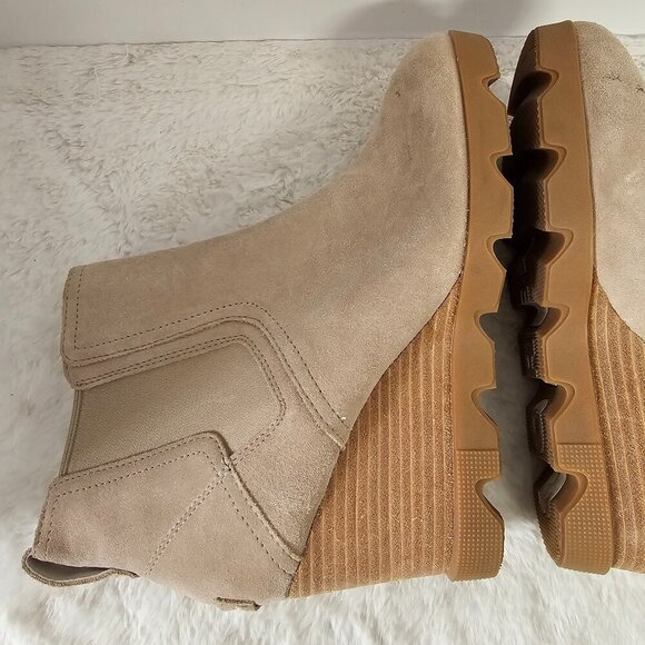 Sorel Joan Uptown Light Tan Chelsea Wedge Boots Suede Bootie 10 - Picture 8 of 12